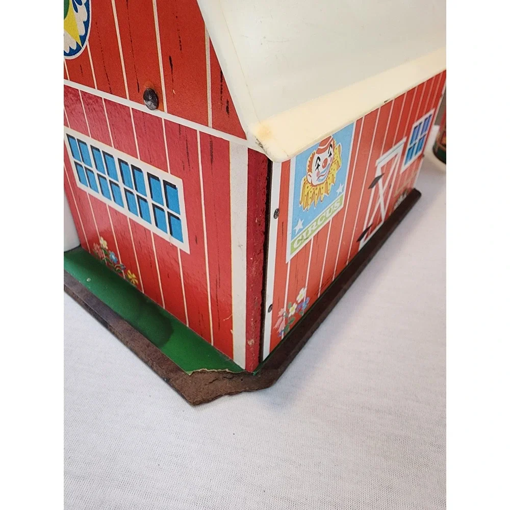 Fisher-Price Vintage Little People Play Family Farm 1970s Barn With Silo 915